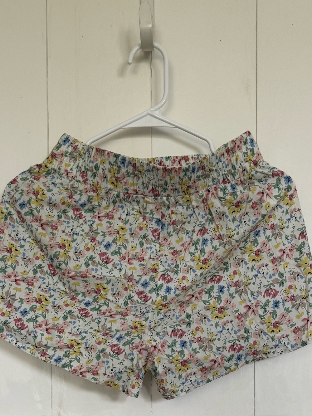 Women's Floral Elastic-Waist Shorts - White Multi